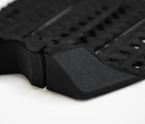 FUTURES BREWSTER NARROW TRACTION BLACK